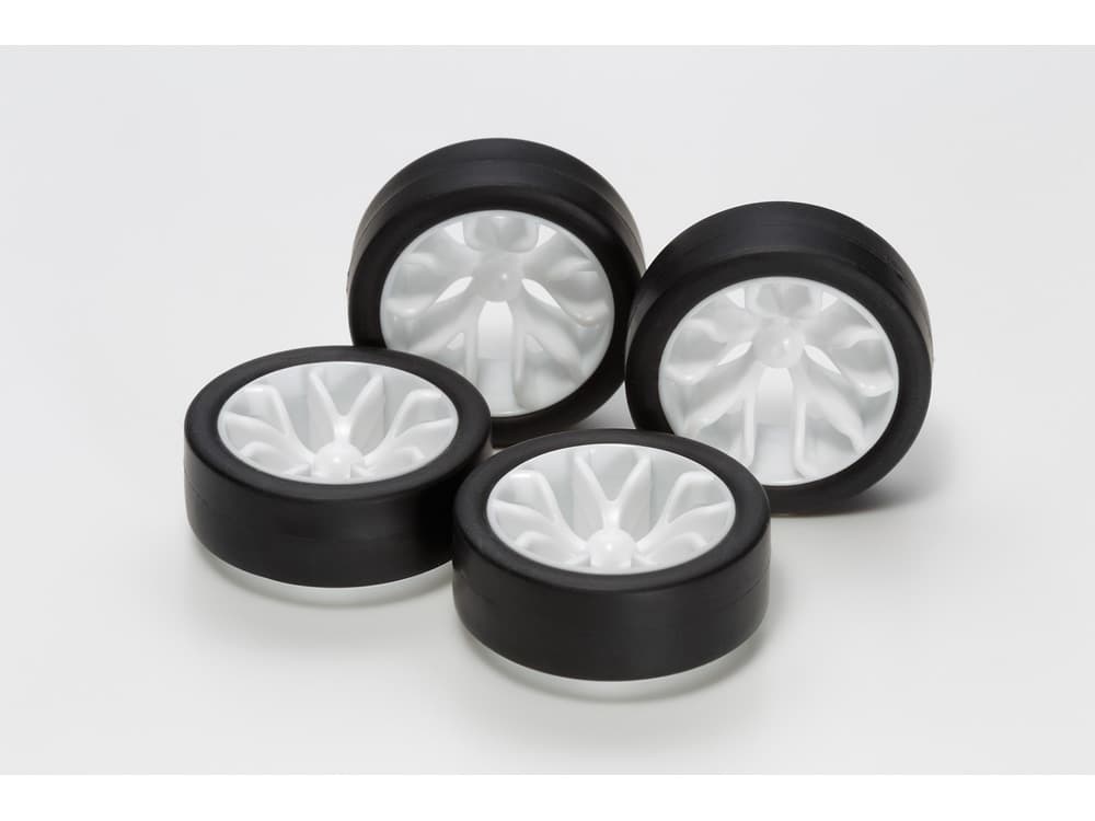 Tamiya LO-PRO TIRE & WHEEL SET (Y Spoke) (TA15483)
