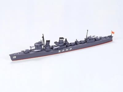 Tamiya 1/700 Japanese Destroyer Ayanami (TA31405)