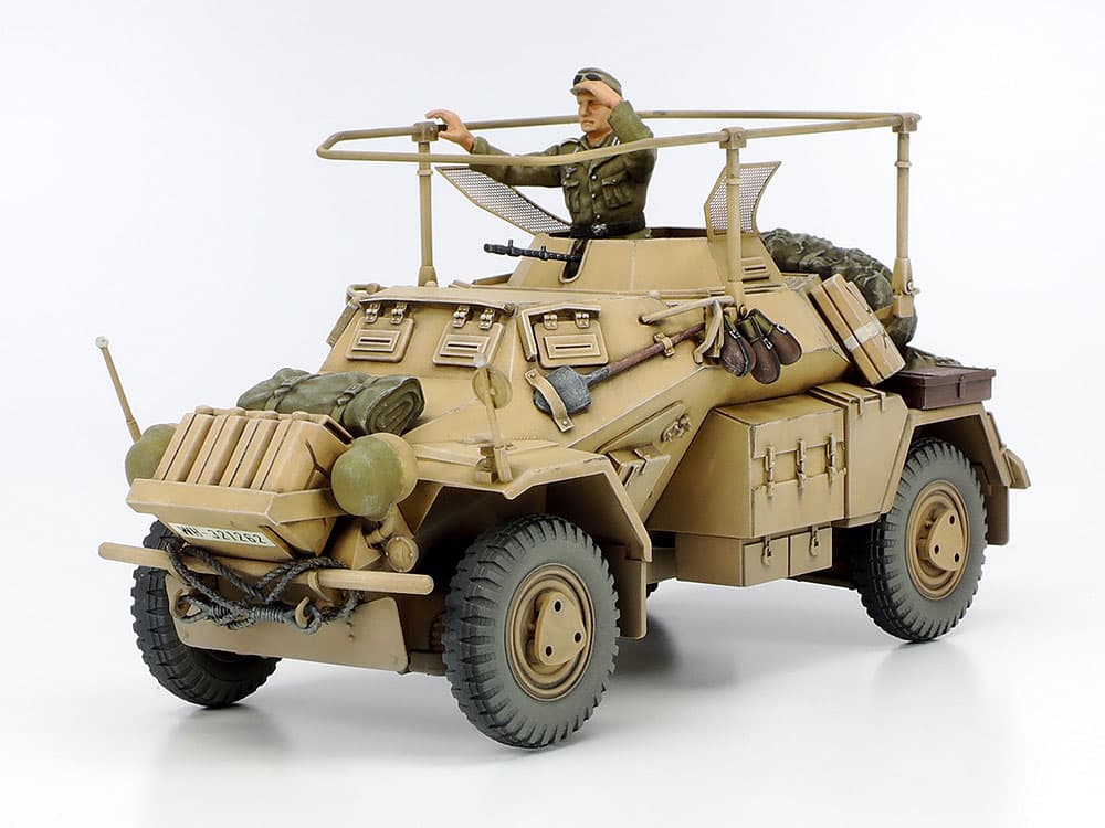 Tamiya 1/35 Sd.Kfz.223 Leichter Panzerpahwagen (TA35268)