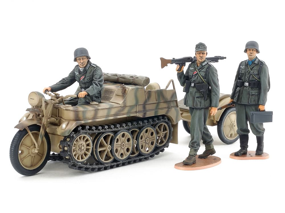Tamiya 1/35 German Sd.Kfz.2 Kettenkrad (TA35377)