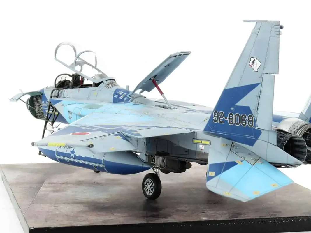 Diorama & Model Idea today Great Wall Hobby 148 Boeing F-15DJ Eagle_16_1