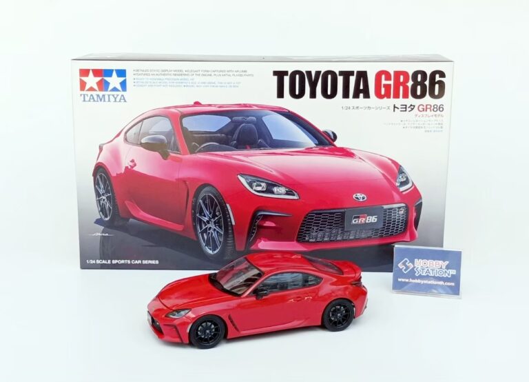 บริการประกอบทำสีโมเดลรถยนต์ Tamiya 1/24 Toyota GR86 สีแดง (TA24361) โดย Hobby Stationth